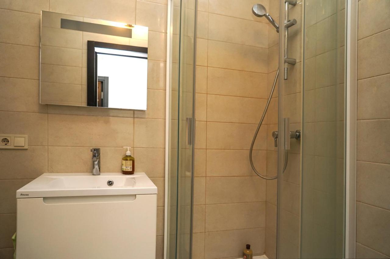 Kyiv Apartment On Chornovola 27 Εξωτερικό φωτογραφία